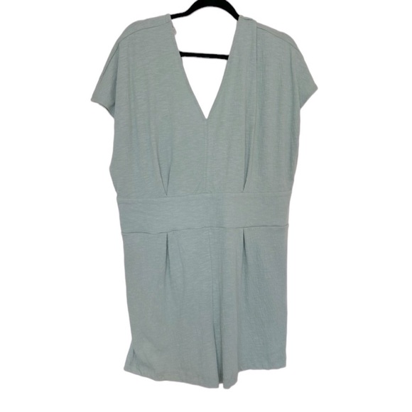 Nine West Sage Green V-neck Romper With Pocket XXL - Picture 2 of 5